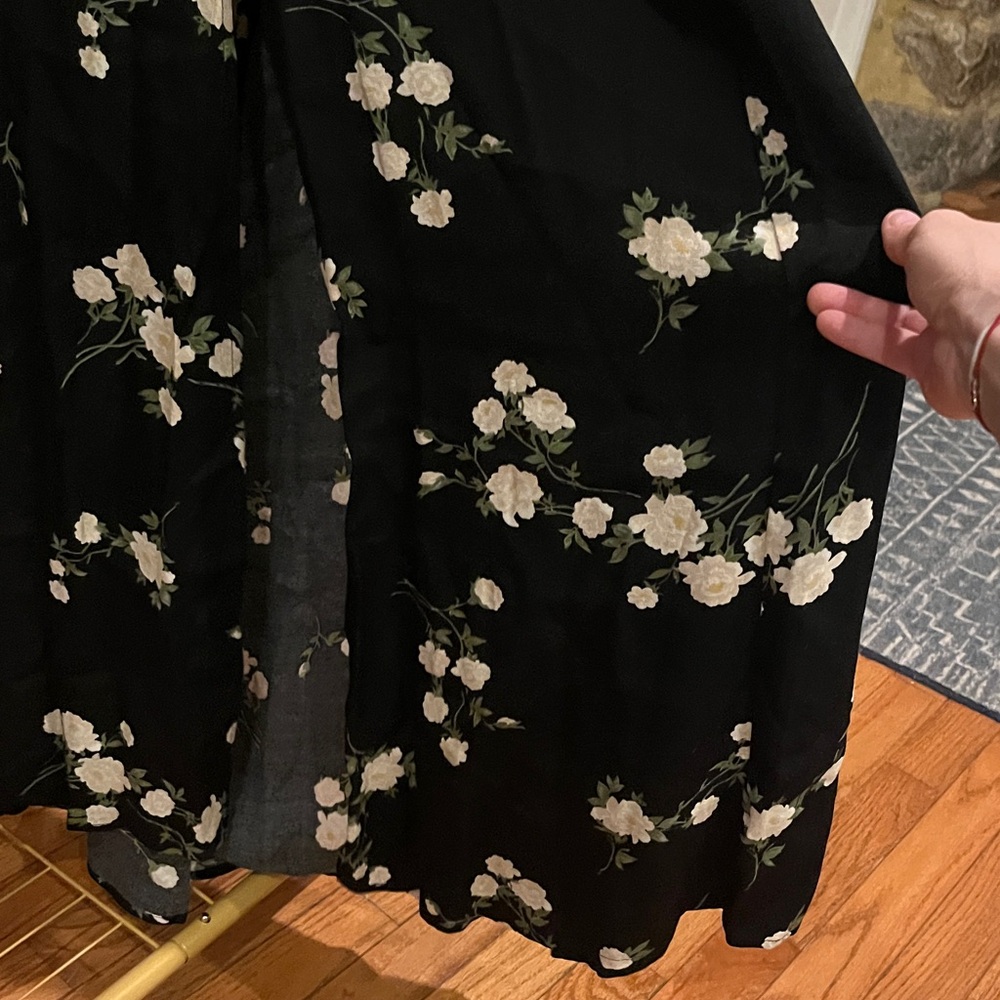 Reformation Black Floral Open Back Side Slit Maxi Dress - Picture 3 of 4